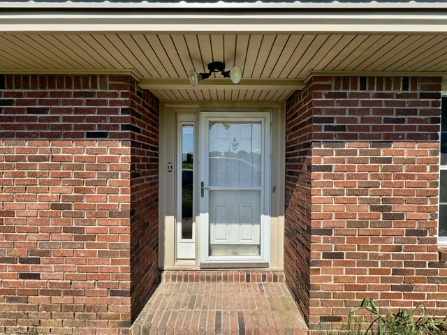 10-19-31-BENTONVILLE - Residential Lease