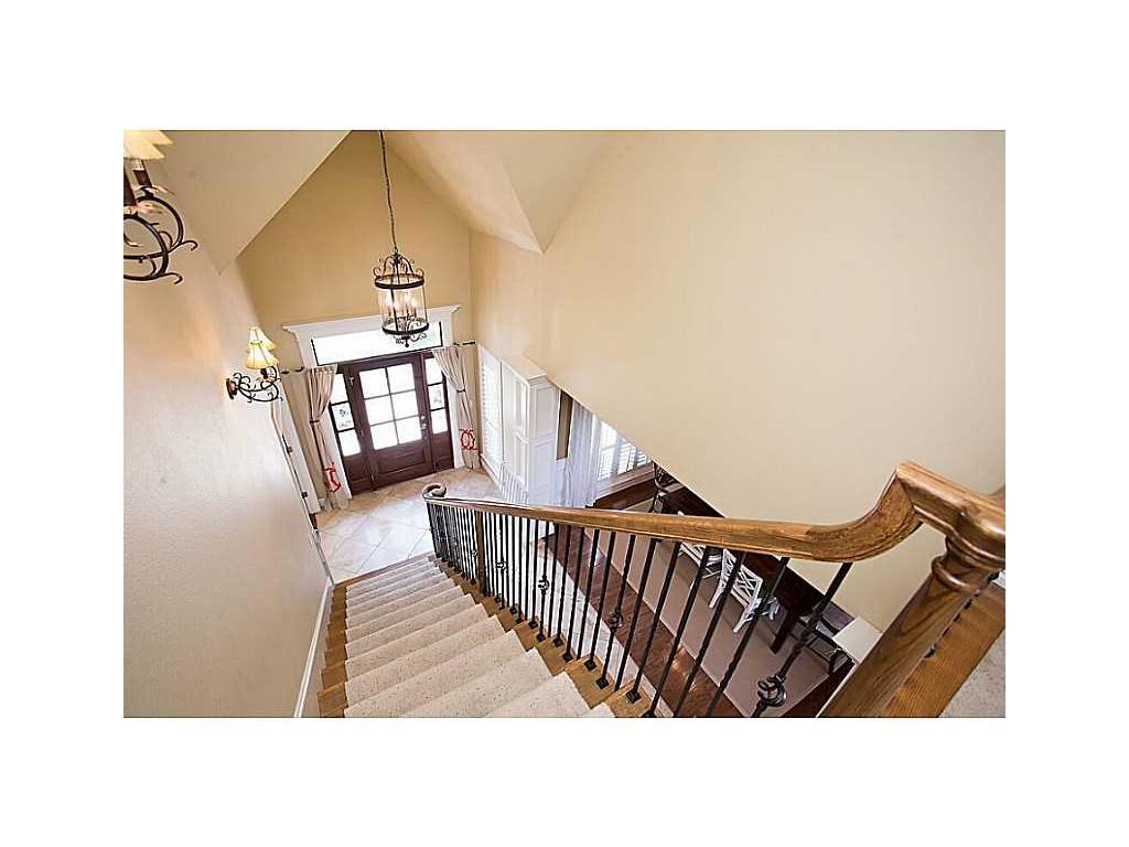 Emerald Heights Sub Rogers - Residential Lease