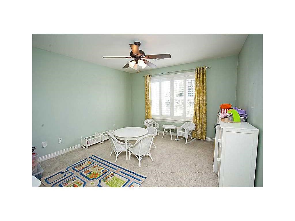 Emerald Heights Sub Rogers - Residential Lease