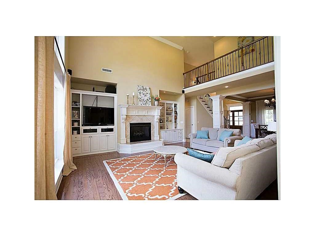 Emerald Heights Sub Rogers - Residential Lease