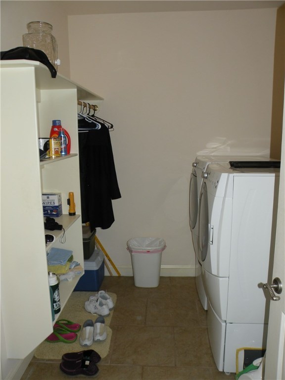 Unit 112 Holiday Island - Residential
