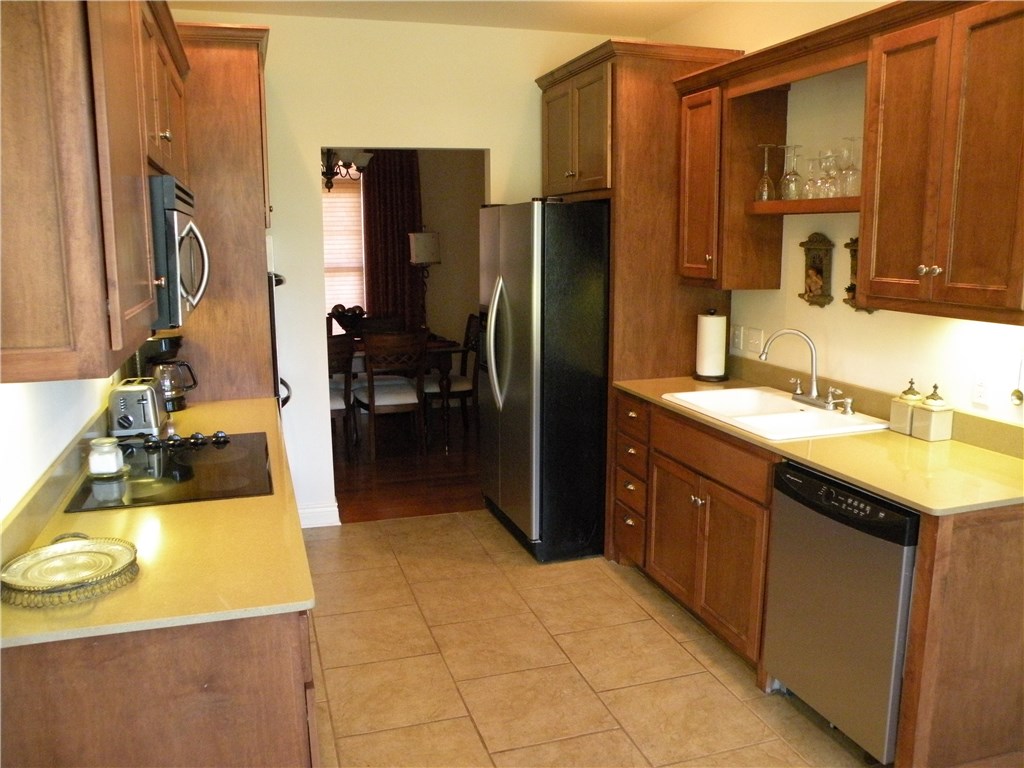 Unit 112 Holiday Island - Residential