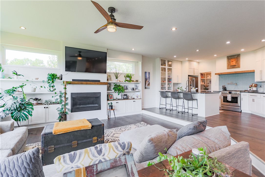 Lands End Sub Bvv - Residential