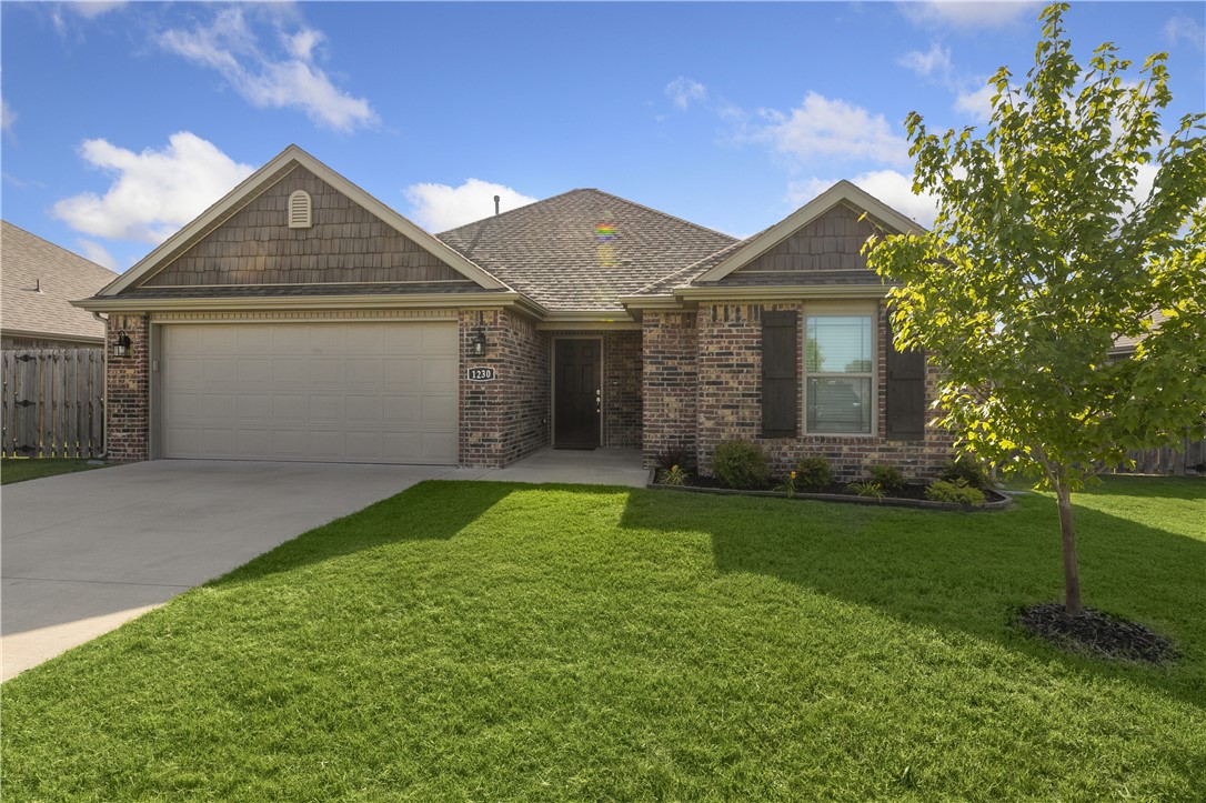 Welcome To Your Next Home! Fridge, Washer/Dryer AND Lawn Care Included! Enjoy This Newer 3 Bed, 2 Bath Home Located In The Heart Of Centerton's Growth Area Within Close Proximity To Schools, Restaurants & More. Split Floorplan w/ Open Living Area. Gas Log Fireplace. Master Suite w/ Dual Vanity, Walk-in Closet In Master Bath. Several Storage Areas Throughout Home. Kitchen w/ Pantry, Eat-in + Bar Seating. Covered Back Patio & Fully Fenced Backyard. Credit & Background Check Required. NO PETS!