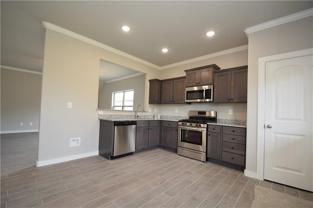Kimmel Ridge Sub Centerton - Residential Lease