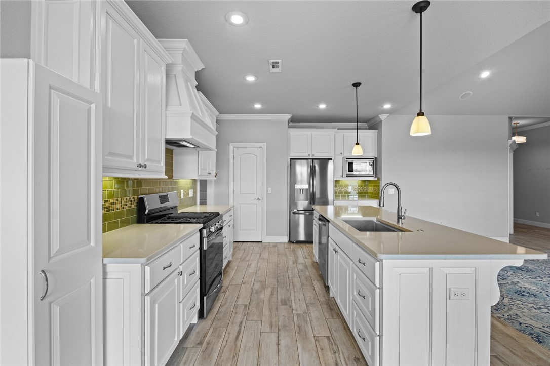 Hidden Valley Estates - Residential Lease