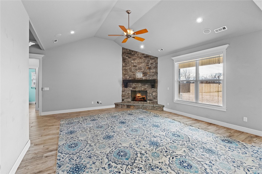 Hidden Valley Estates - Residential Lease