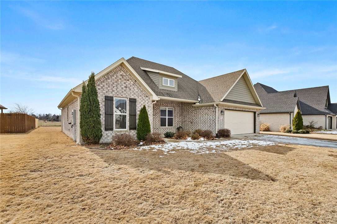 Hidden Valley Estates - Residential Lease