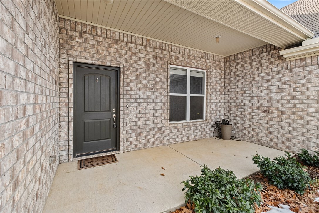 Hidden Valley Estates - Residential Lease