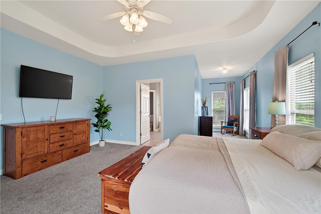 Hunts Lakeside Estates - Residential