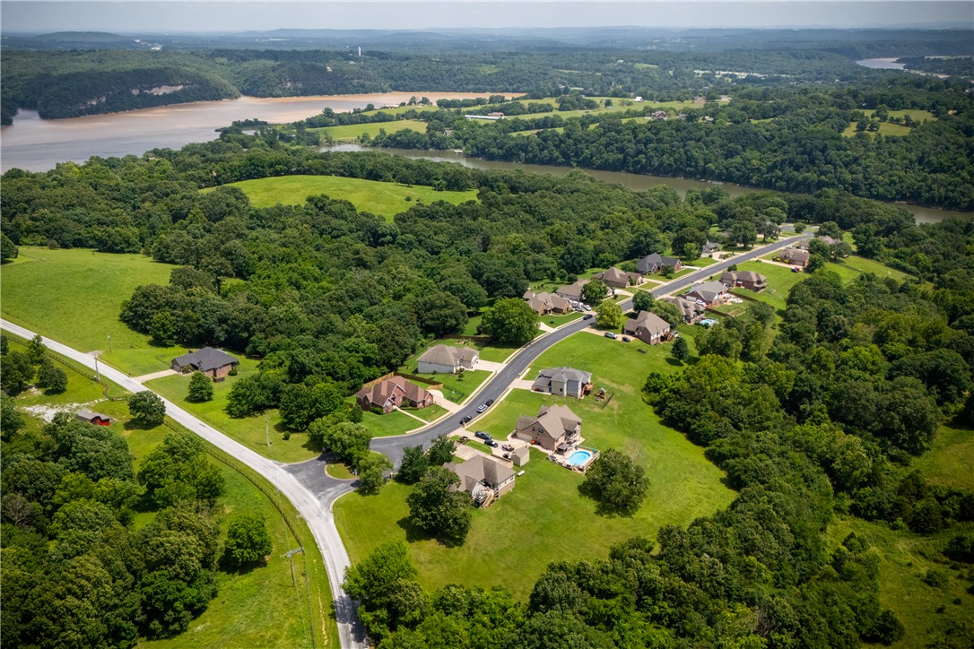 Hunts Lakeside Estates - Residential