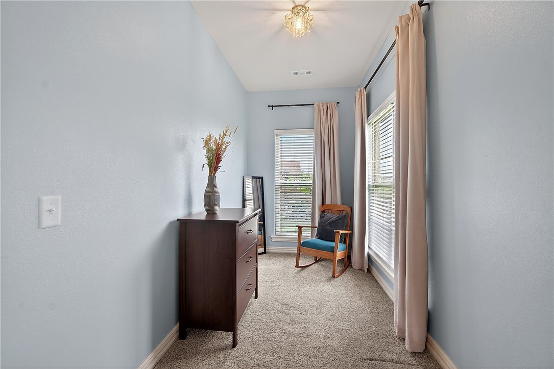 Hunts Lakeside Estates - Residential
