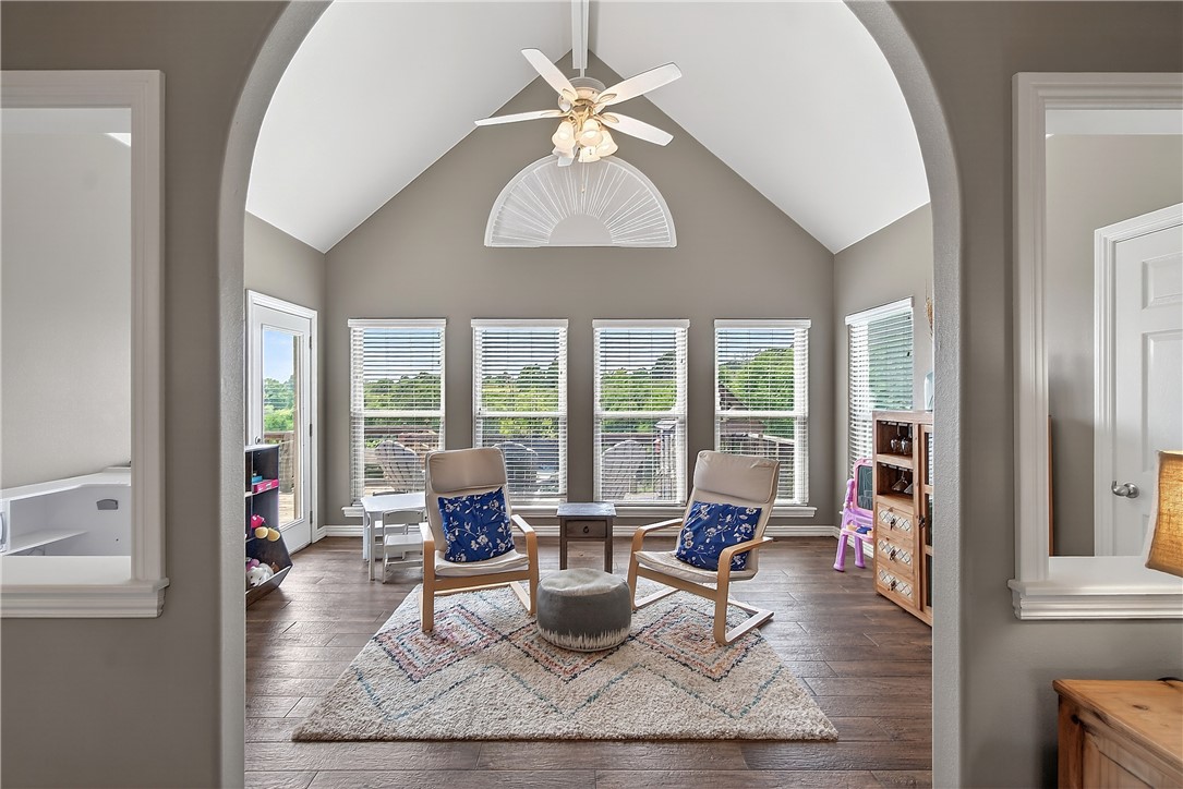 Hunts Lakeside Estates - Residential