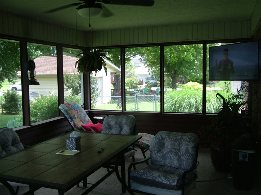 Delwood Manor 1st - Residential