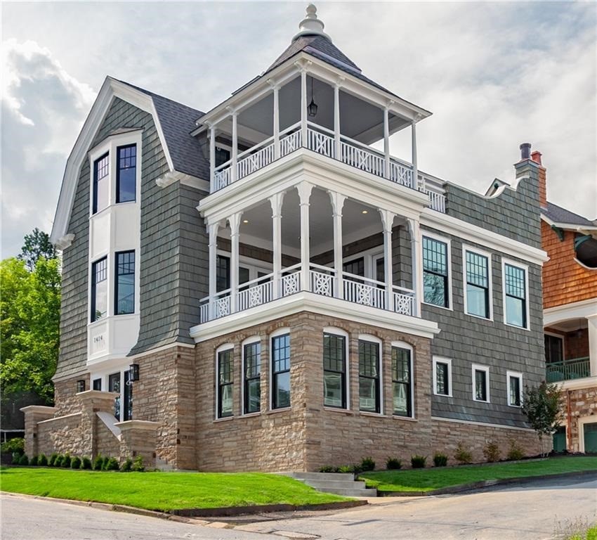 Calling all HOG Fans… The ultimate entertaining home is here and is located across the street from Gate 1 at the Donald W Reynolds stadium! Check out this fantastic custom built home with over 3,500 heated sq ft that includes 4 bedrooms w/on suite bathrooms, gourmet eat in kitchen, great room, game room, mud room, and laundry. Other amenities include an elevator, outdoor kitchen w/gorgeous views, quartz countertops, composite decking, copper guttering, tiled showers, Jenn-air appliances, custom cabinets, 2 laundry station, timeless fixtures, 2 wonderful outdoor living spaces, and 3 car garage. Come ready to tailgate for football, walk to basketball, or just enjoy being near the action. There has never been a more exciting time to be a Razorback!  WPS!!!