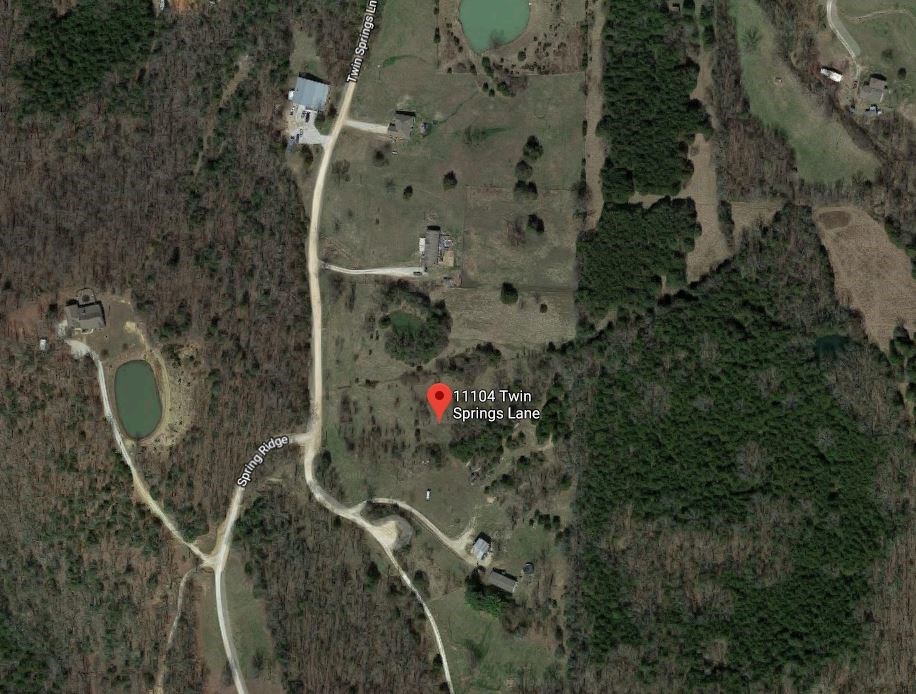 6+ amazing acres with multiple building sites. 5 minutes from Elkins schools and 25 minutes to Fayetteville. Don't miss this great opportunity!