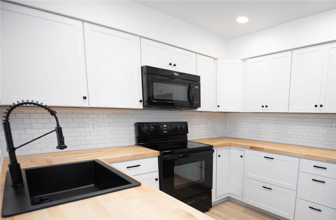 Shakespeare Courts Bvv - Residential