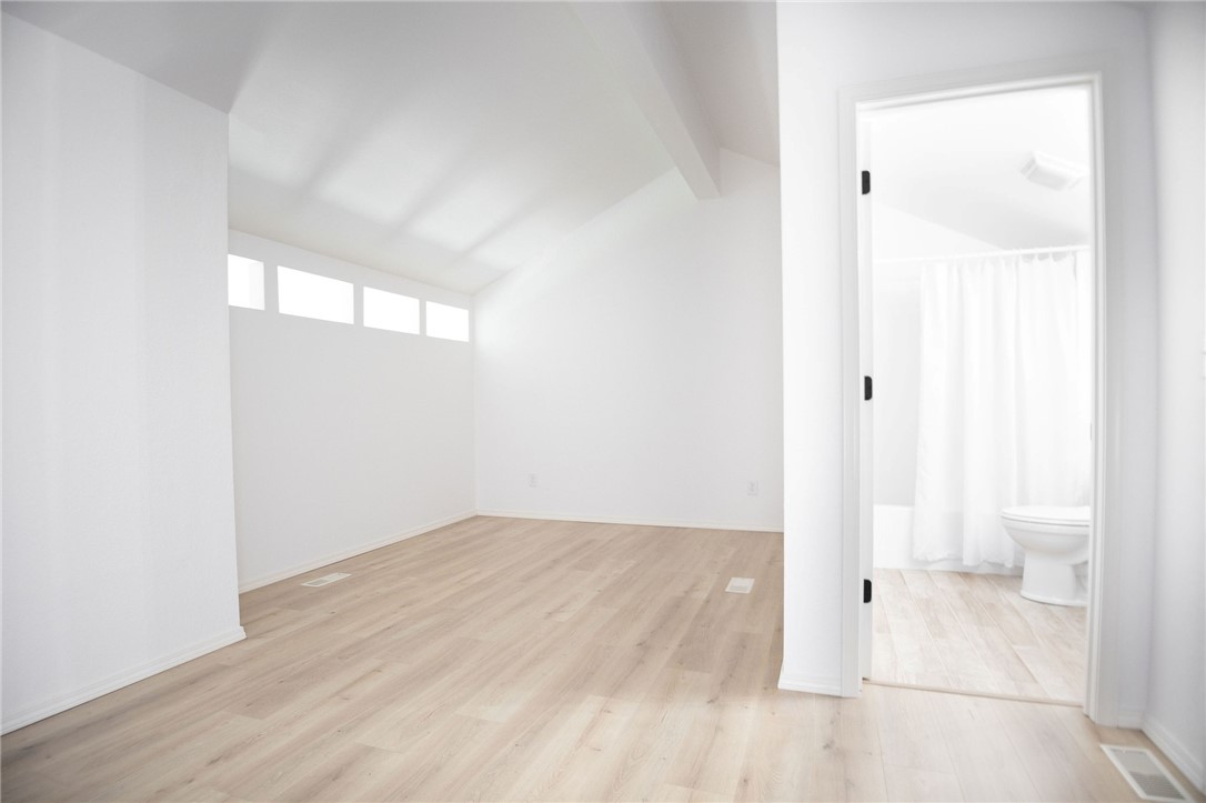 Shakespeare Courts Bvv - Residential