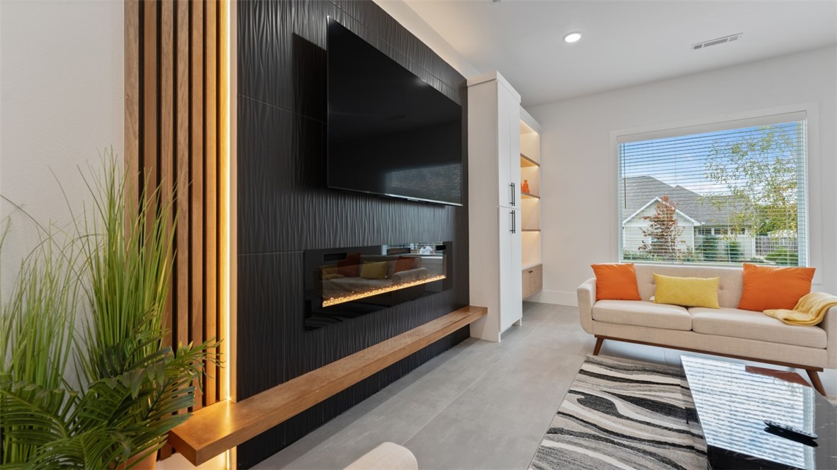 W A Burks - Residential