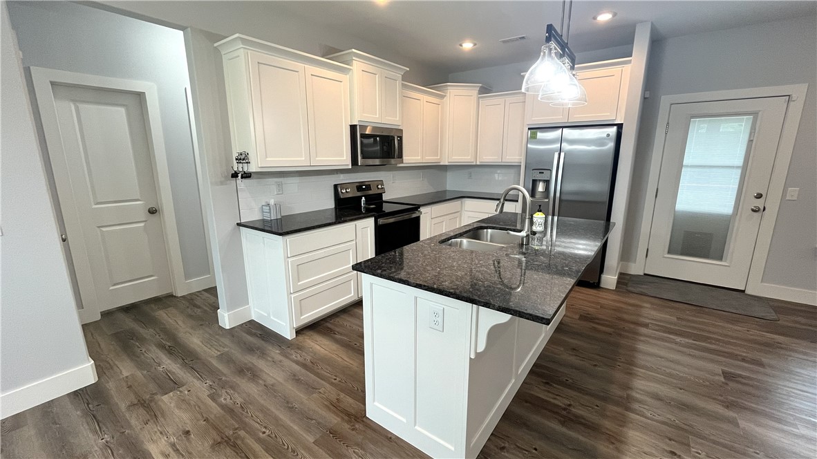 Watson Sub Bvv - Residential Lease