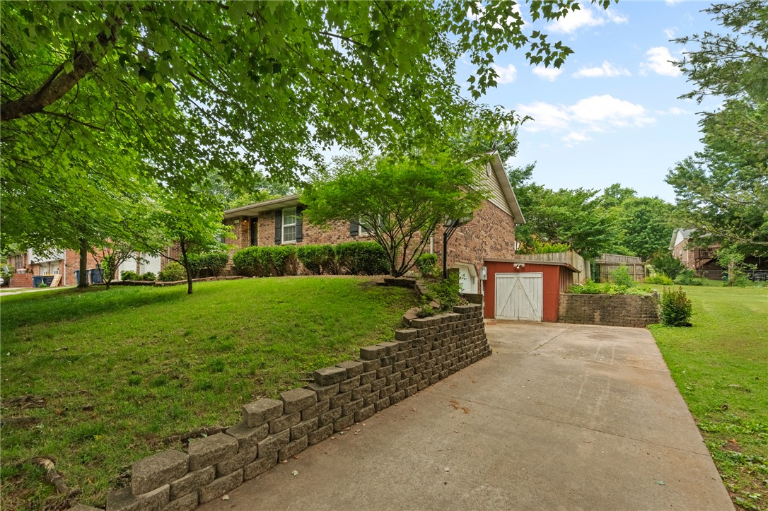 Robinwood II Unit II - Residential
