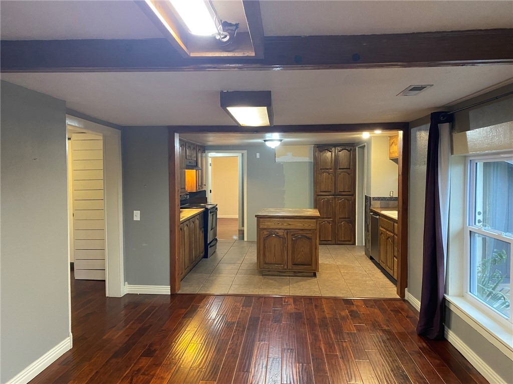 31-19-30-Cave Springs - Residential Lease