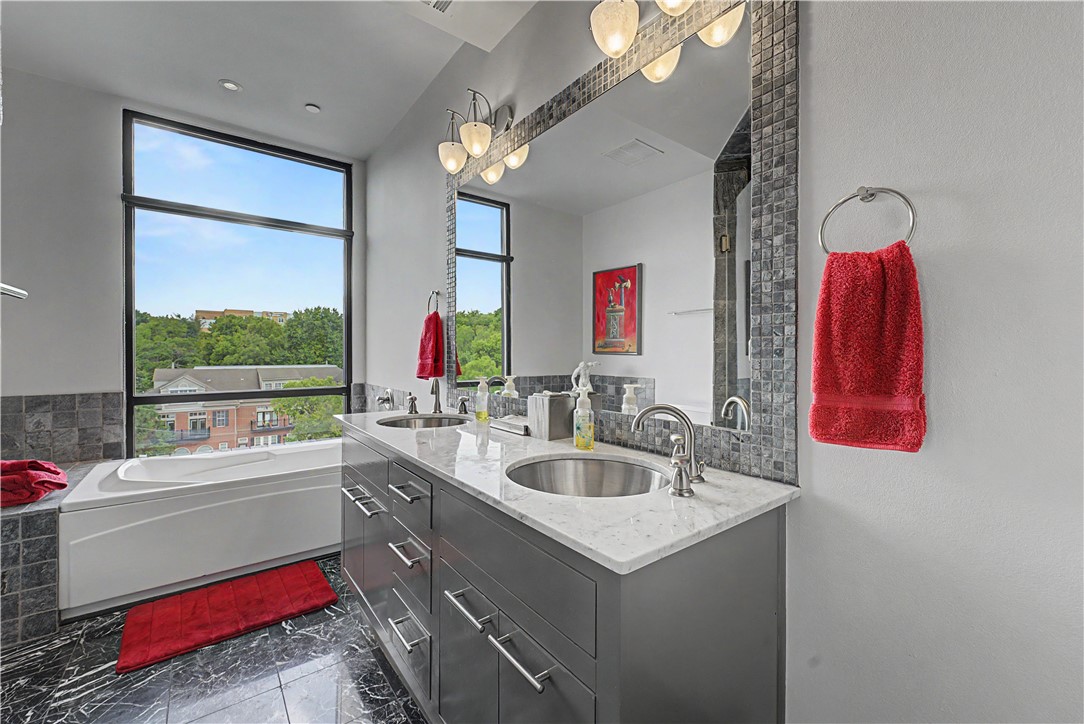 The Legacy Building HPR - Residential