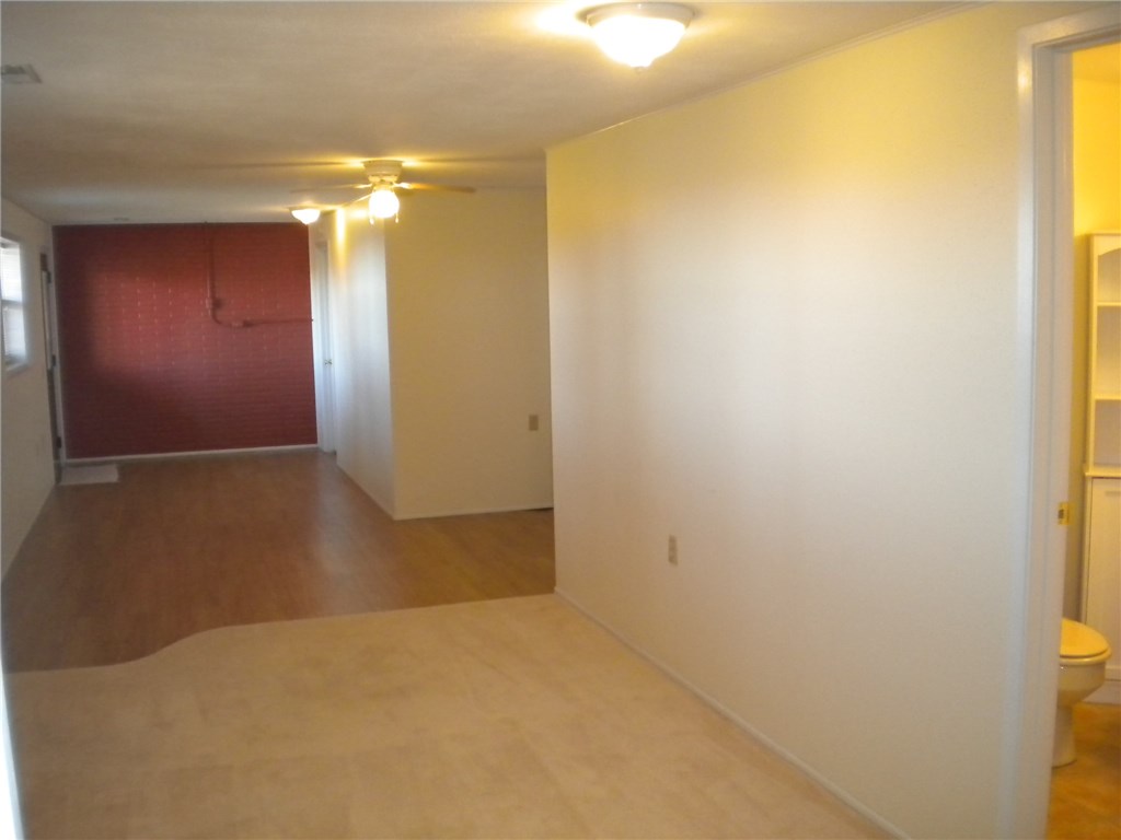 Unit 8 Holiday Island - Residential