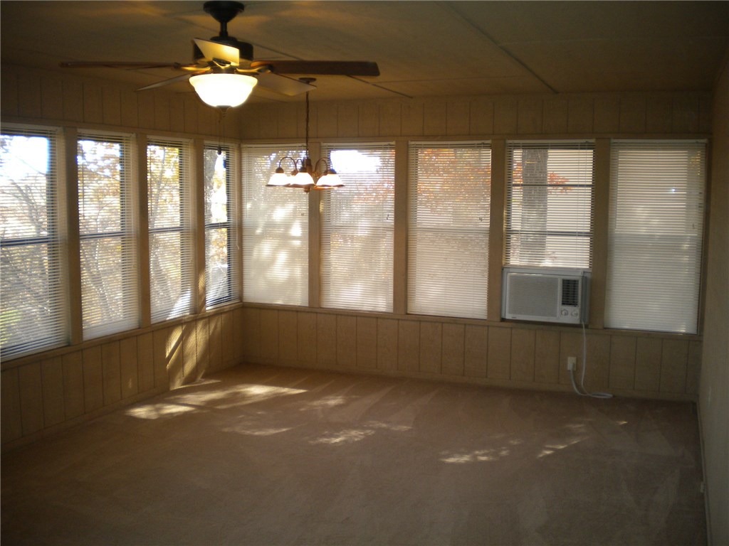 Unit 8 Holiday Island - Residential