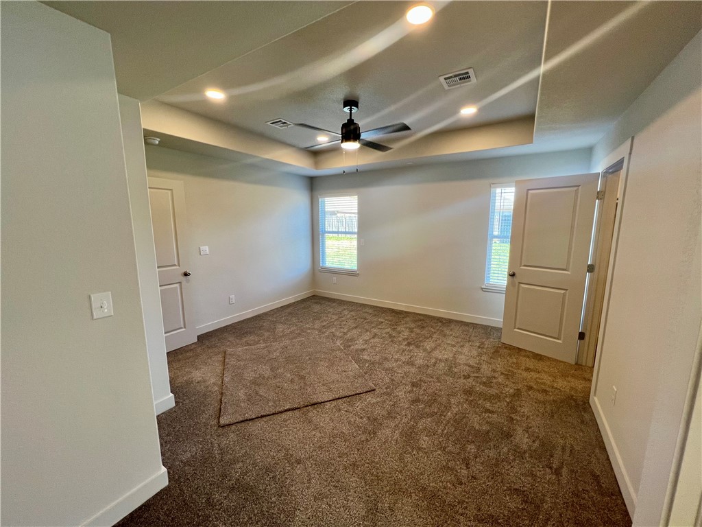 Oaks, The Ph 2 Gentry - Residential Lease