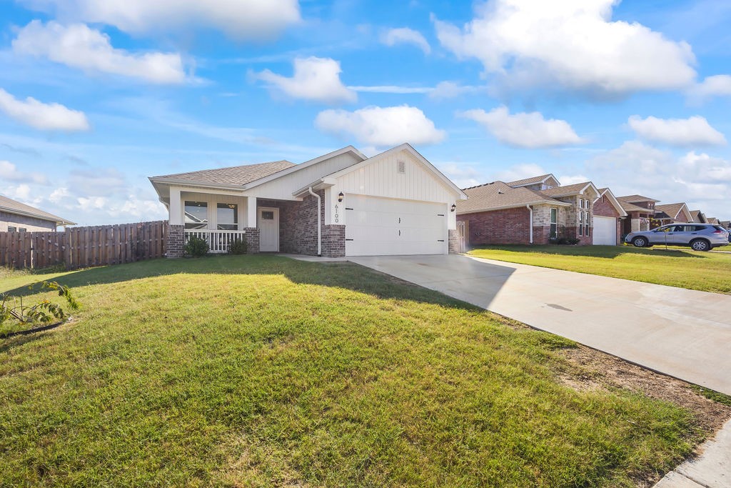 Woodward Hills Sub Ph 6 Highfill - Residential Lease