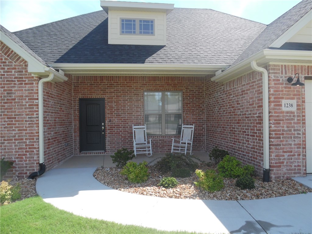 Hidden Valley Estates - Residential Lease