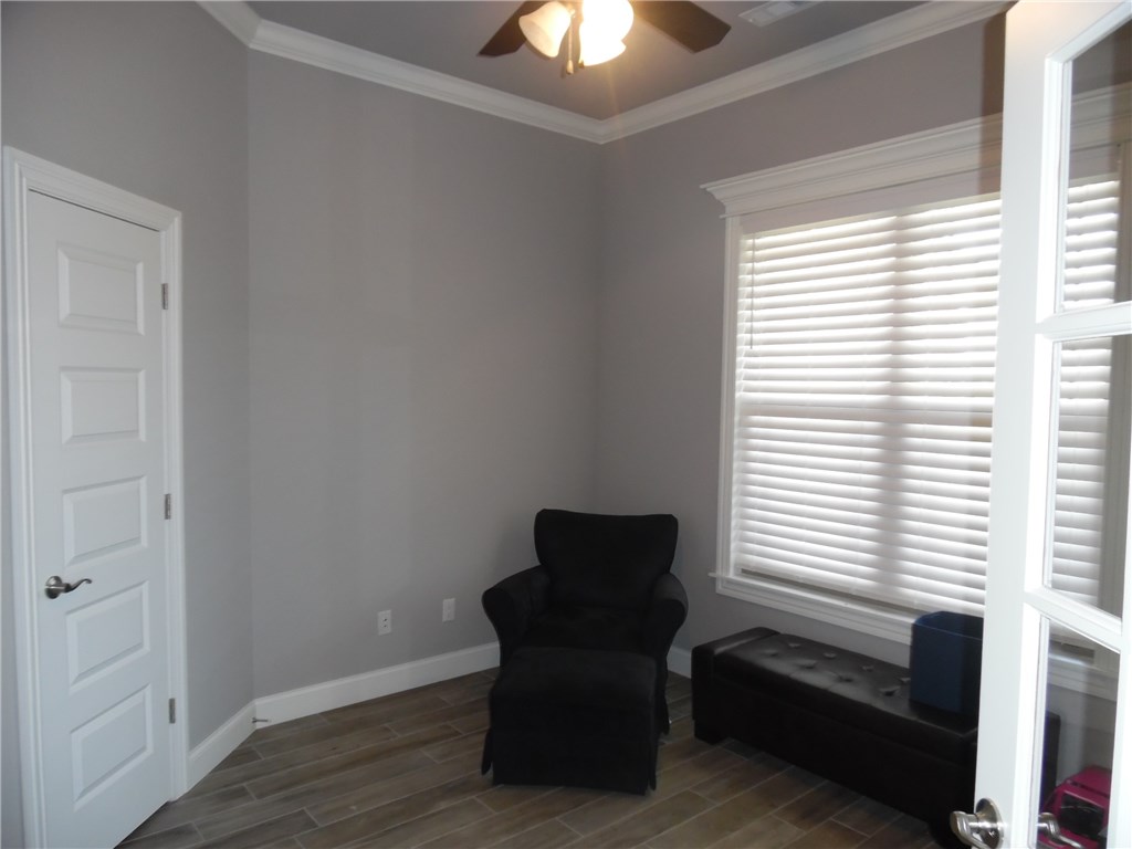 Hidden Valley Estates - Residential Lease