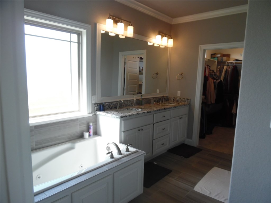 Hidden Valley Estates - Residential Lease