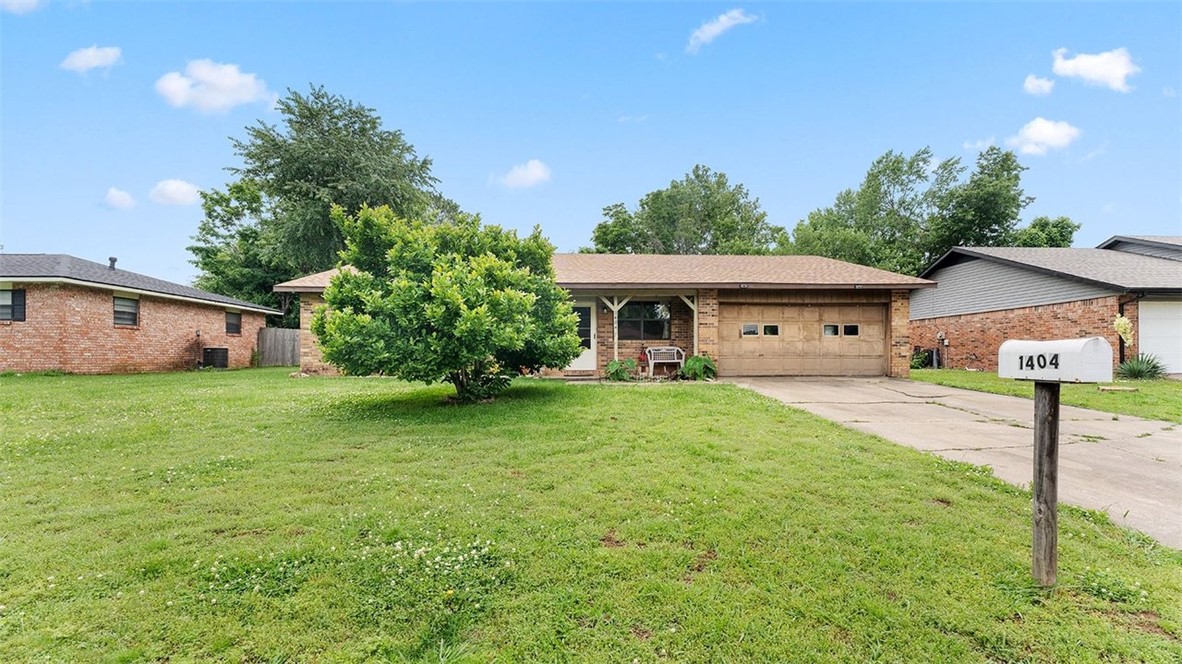 Located in the heart of Springdale, this spacious 3 bedroom, 2 bathroom home offers 2,139 square feet in an unbeatable location just 3 minutes from I-49 and only 5 minutes from Walmart. Major updates have already been completed, including a new roof in October 2025, an upgraded 4 ton HVAC system installed in 2024 to accommodate additional square footage, and a new water heater in 2026. An attached workshop with a garage door opening right into the backyard is perfect for all your projects. The storage building also conveys with the property. With the big ticket items already taken care of, this home is ready for your cosmetic updates and personal touch. Enjoy the perfect combination of space, convenience, and value in one of Northwest Arkansas’ most accessible locations.