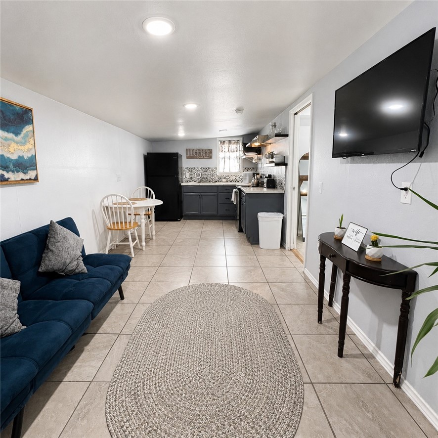 Wallace Add Rogers - Residential
