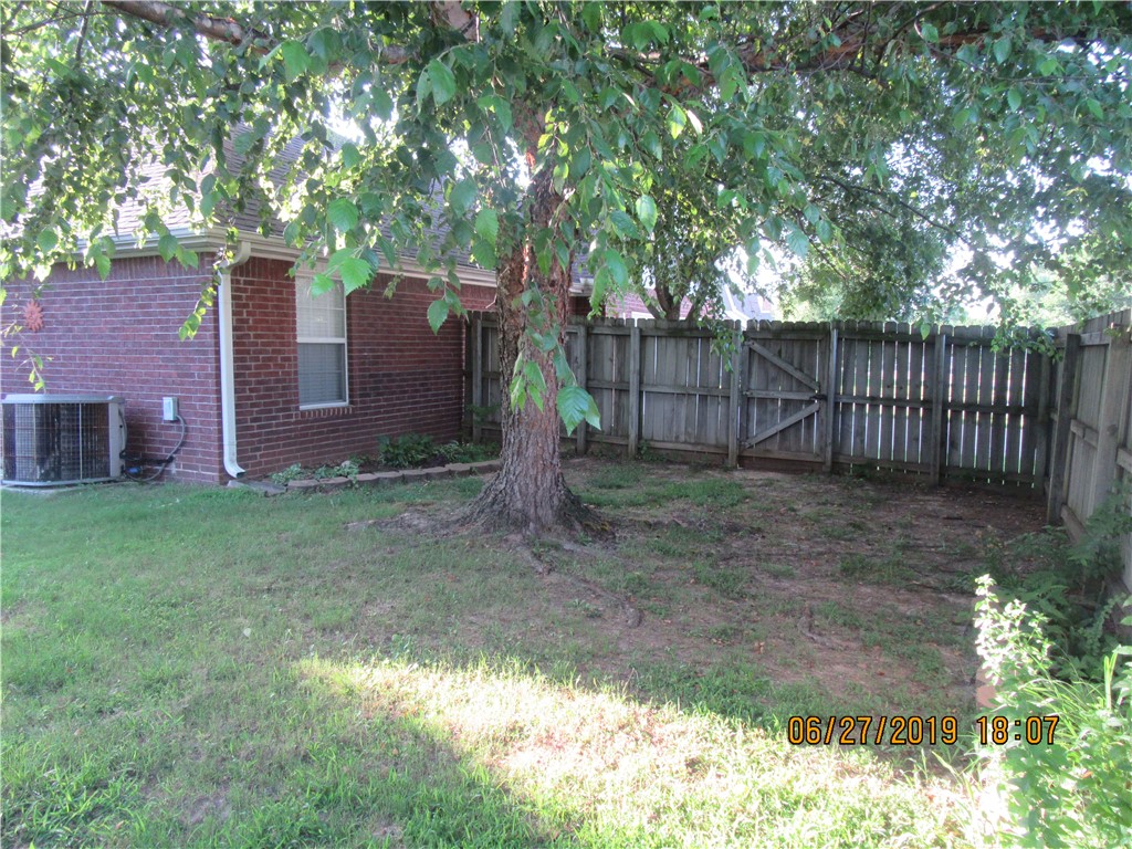 Paige Place Add Siloam Spgs - Residential