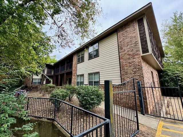 Fayetteville Outlots - Residential Lease