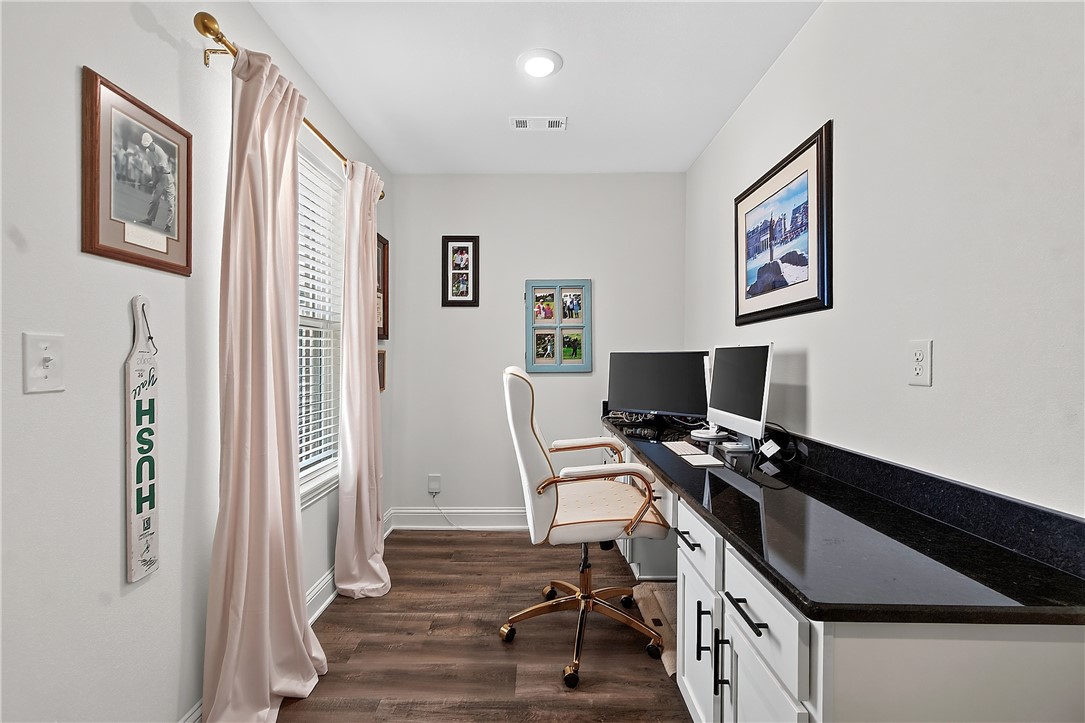 GLEN ARBOR SUB-BENTONVILLE - Residential