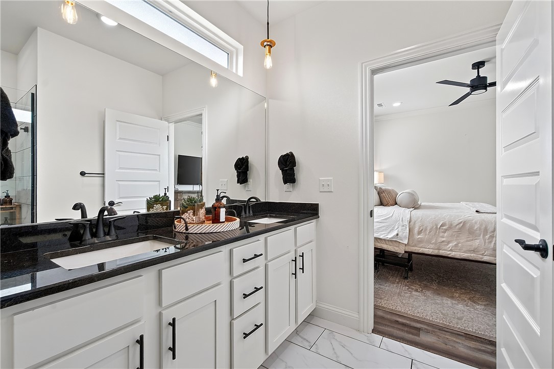 GLEN ARBOR SUB-BENTONVILLE - Residential