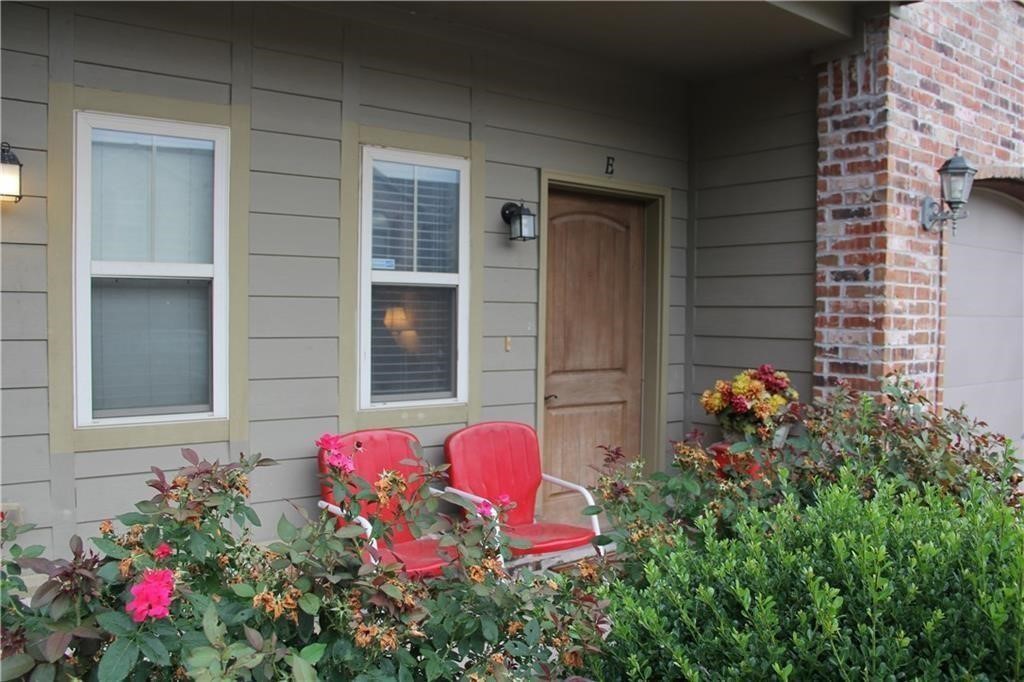 Grove At Chester Hills Hpr - Residential Lease