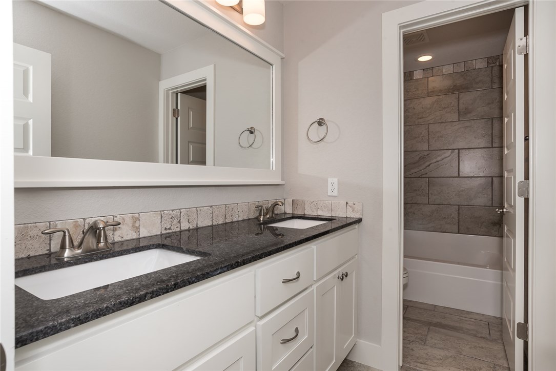 Quail Hollow - Residential