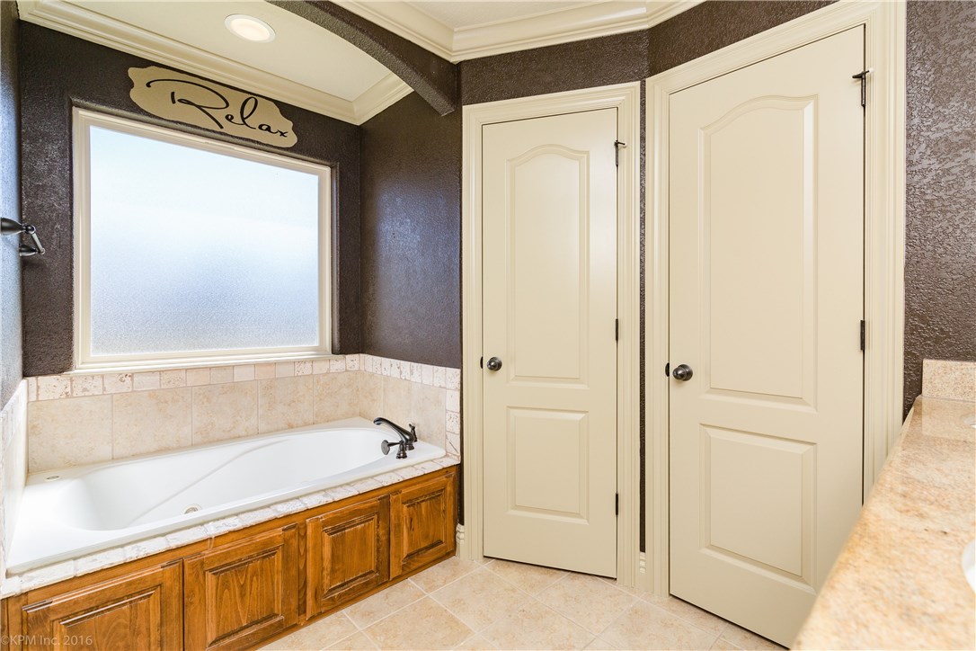 Dixieland Crossing Rogers - Residential