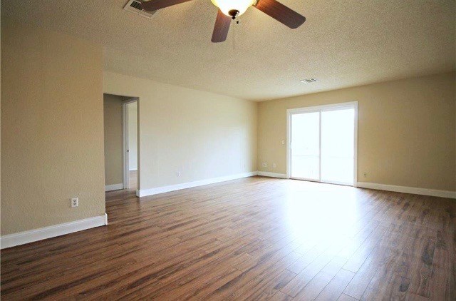 Metfield Courts Bvv - Residential Lease