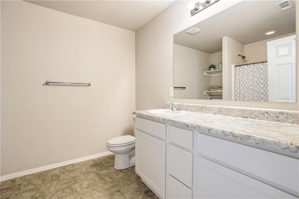 Tyson Heights Ph 2 - Residential Lease