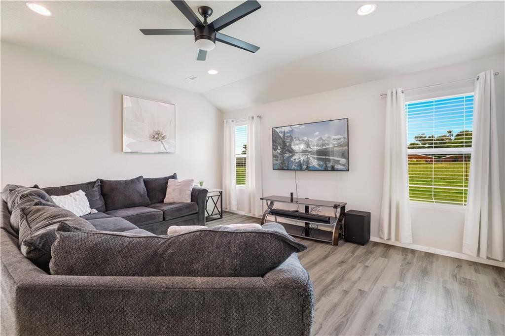 Tyson Heights Ph 2 - Residential Lease