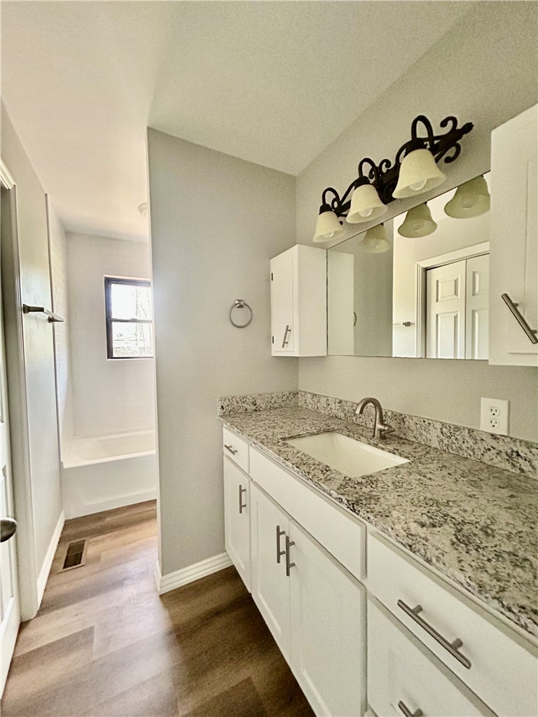 Essex Sub Bvv - Residential Lease