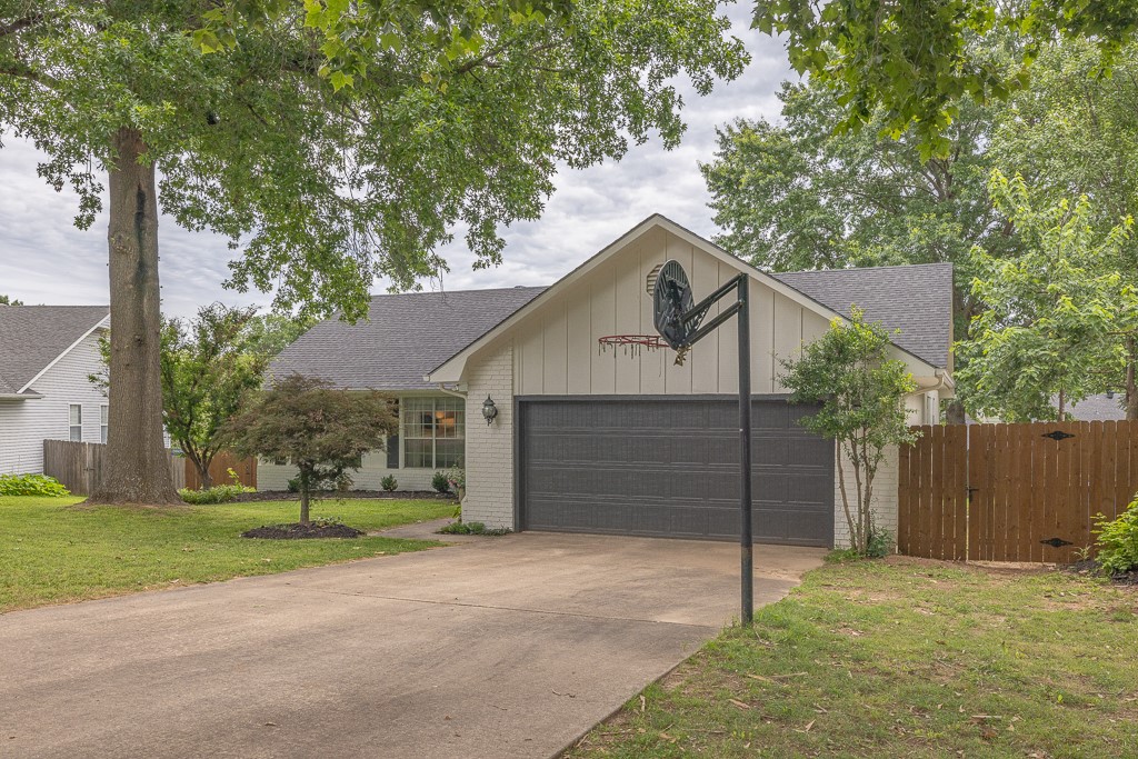 Spring Hollow Estates - Residential