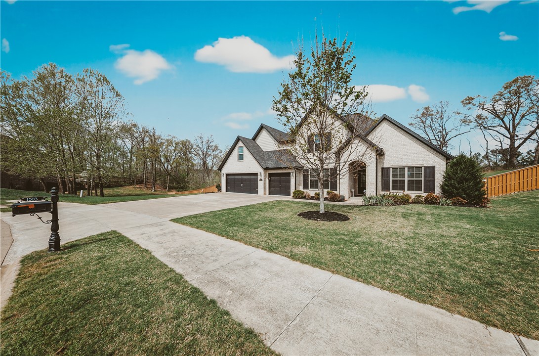 Escape to your own private retreat on the Coler Creek trail. This stunning 4-bedroom, 3-bathroom home is perfectly positioned on an expansive 1.28-acre lot in the highly sought-after Angel Falls neighborhood. Combining modern elegance with the tranquility of nature, this property offers the space and lifestyle you’ve been dreaming of.  Spacious Living: Featuring 4 generously sized bedrooms plus a versatile bonus room—perfect for a home theater, executive office, or playroom. Modern Design: The crisp white brick exterior and dark architectural accents provide striking curb appeal. Inside, enjoy a layout designed for both high-end entertaining and comfortable daily living. Outdoor Paradise: Situated on over an acre of land, the property offers unparalleled privacy. Steps away, you’ll find direct access to the scenic Kohler Creek trail, ideal for morning jogs or evening strolls. Desirable Location:  You’ll enjoy a quiet, community-oriented atmosphere while remaining close to local amenities.