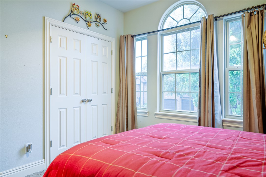 Crescent Lake - Residential